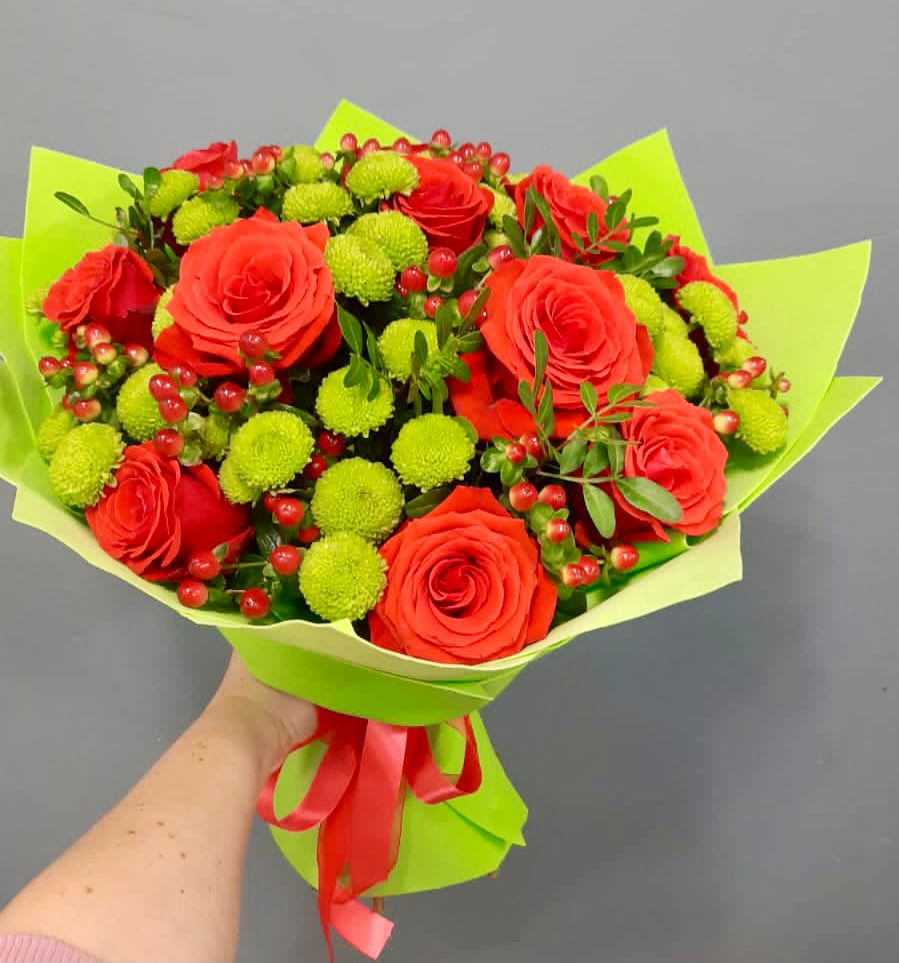 Букет цветов из: Хризантемы и Розы в Тимашевске