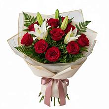 Букет цветов из:  Лилии и Розы в Тимашевске