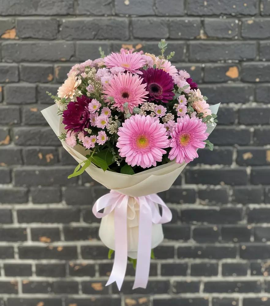 Букет цветов из: Герберы и Хризантемы в Тимашевске