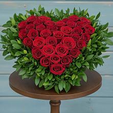 Цветочная композиция из Розы в виде сердца в Тимашевске