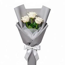 Букет 3 белые розы в Тимашевске