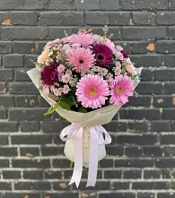 Букет цветов из:  Герберы и Хризантемы #REPLACE_PRED# Тимашевске