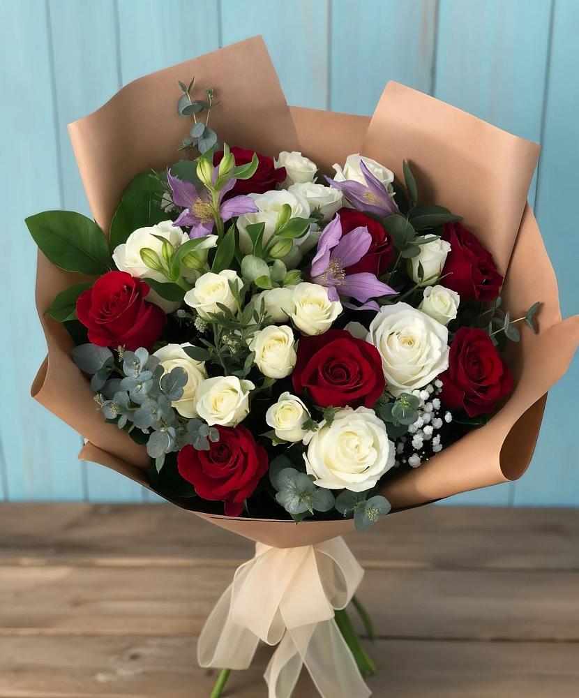 Букет цветов из: Розы и Альстромерии в Тимашевске