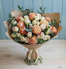 Букет цветов из:  Альстромерии и Розы в Тимашевске