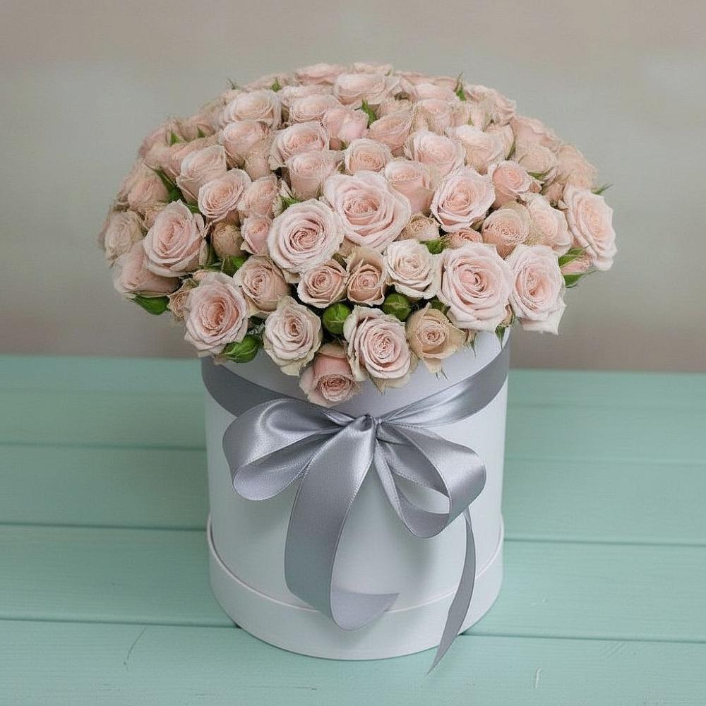 Цветочная композиция из Розы в шляпной коробке в Тимашевске